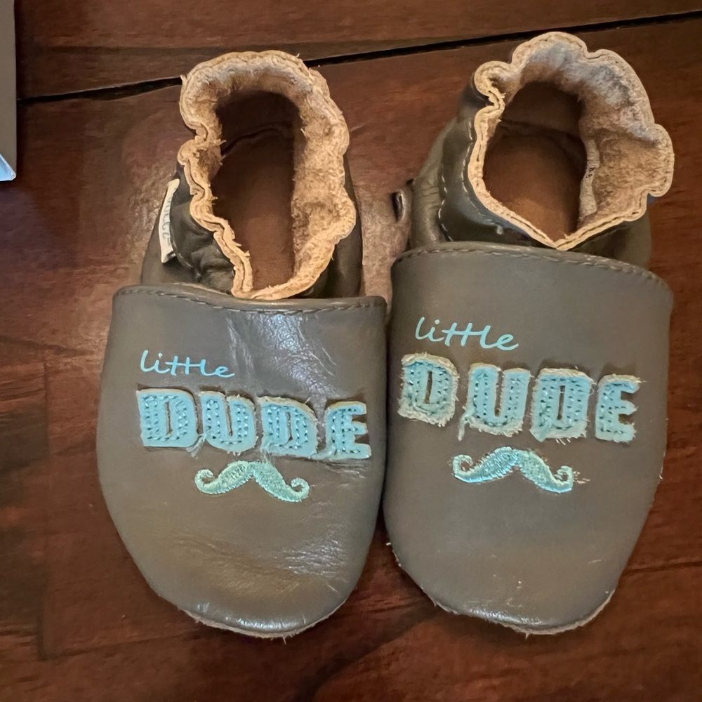Robeez leather booties